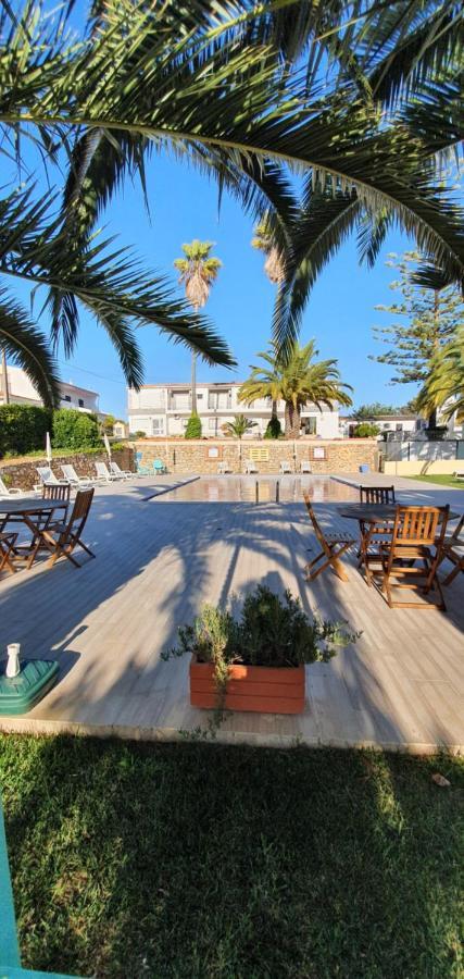 Villa Belinha - Guest House Quarteira Exterior photo